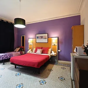 https://casa-maria-barcelona.topbarcelonahotels.com